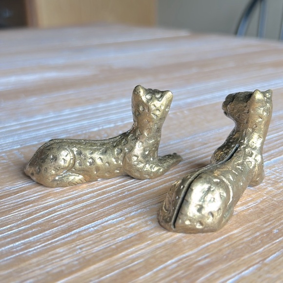 Vintage Solid Brass Leopard Place Card Holders - Picture 5 of 12
